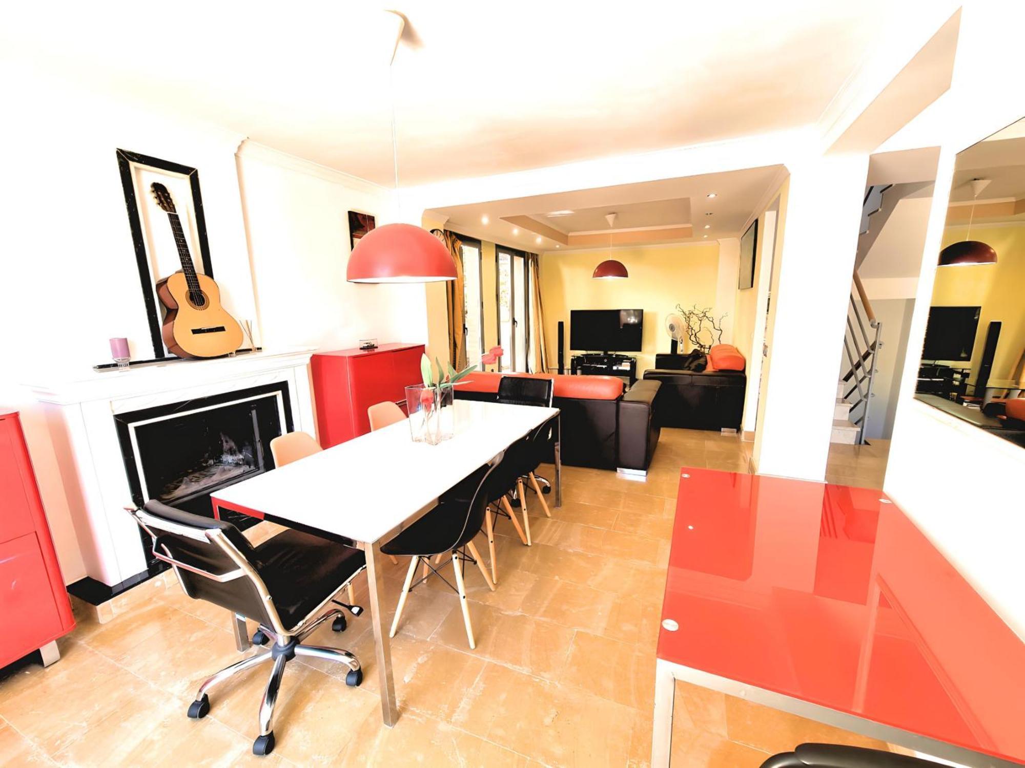 Stunning Home With Outdoor Swimmingpool, 4 Bedrooms And Wifi Benalmádena Exteriér fotografie