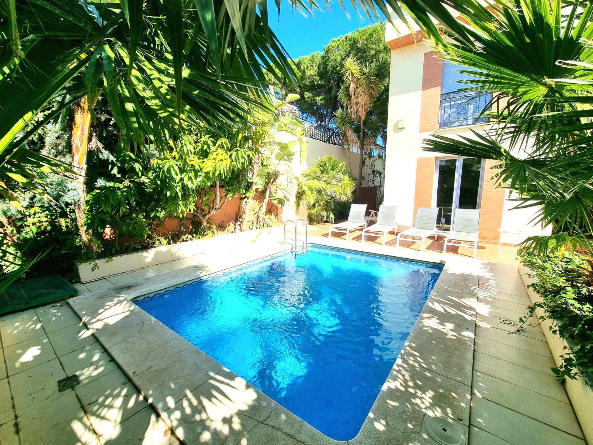Stunning Home With Outdoor Swimmingpool, 4 Bedrooms And Wifi Benalmádena Exteriér fotografie